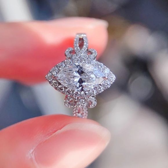 New Women’s 925 Silver Marquise Cut Diamond Ring - Picture 2 of 7